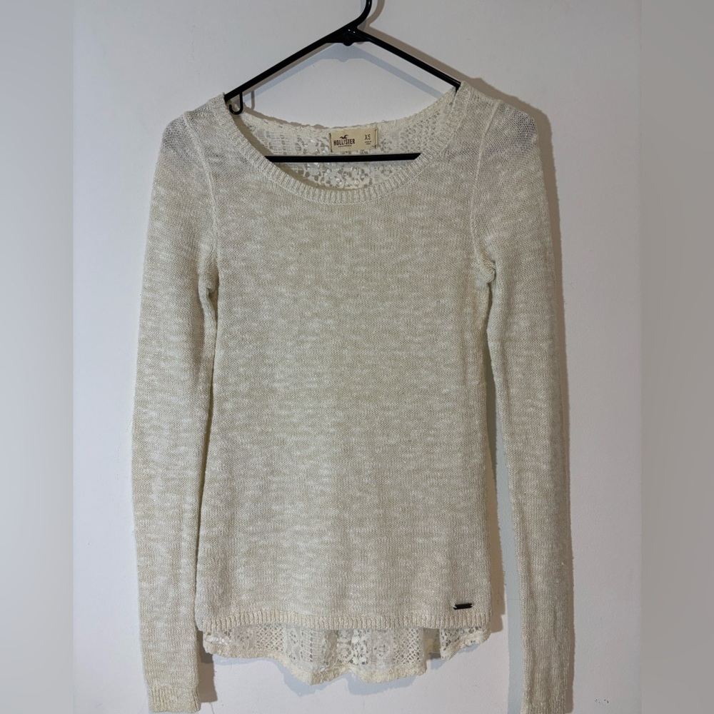 Hollister Size XS Long Sleeve Fitted Cream Sweater Crocheted Back Glitter Specks